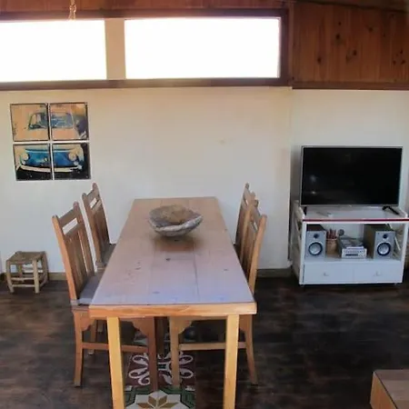 Sea Views / Fabulous Attic / Fast Fibre Optic *